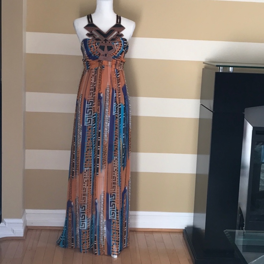 🌺Maxi Lined Opened Back Adorned Dress, Size M - Picture 3 of 14